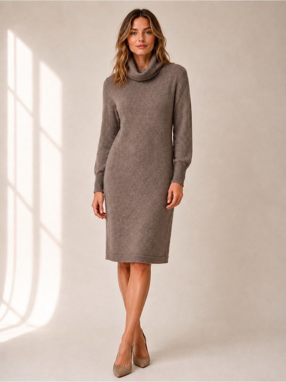 Saks Fifth Avenue Cashmere Wool Blend
Taupe Turtleneck Sweater Dress M